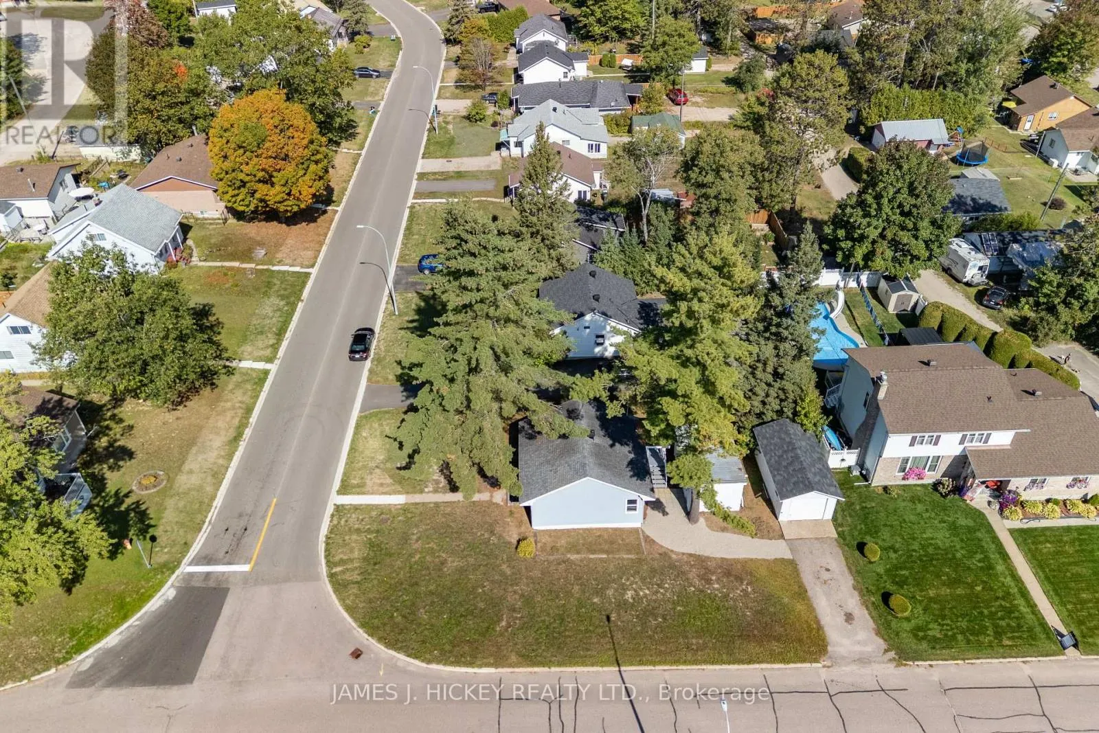 27 SUMMIT STREET