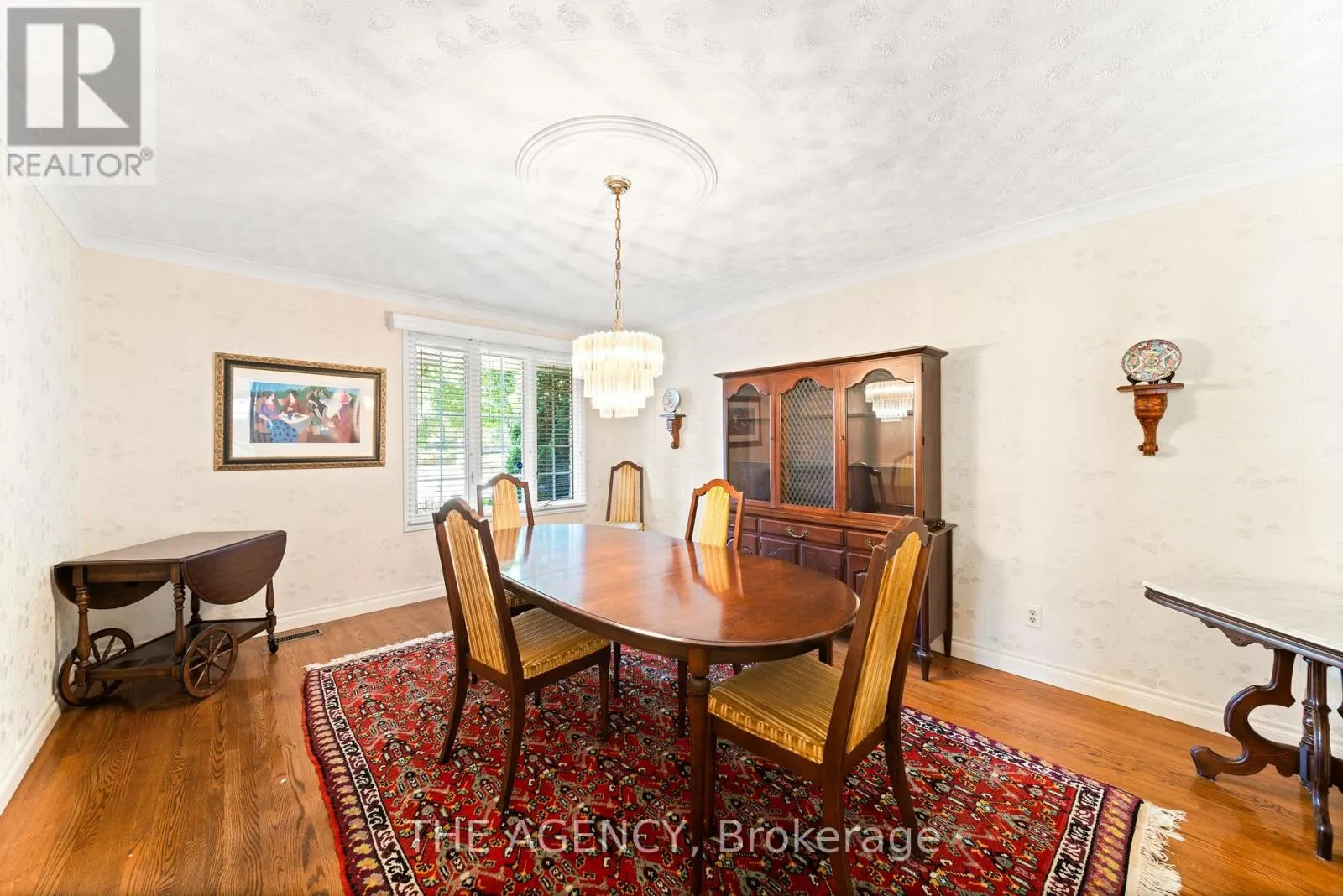 462 WINCHESTER DRIVE