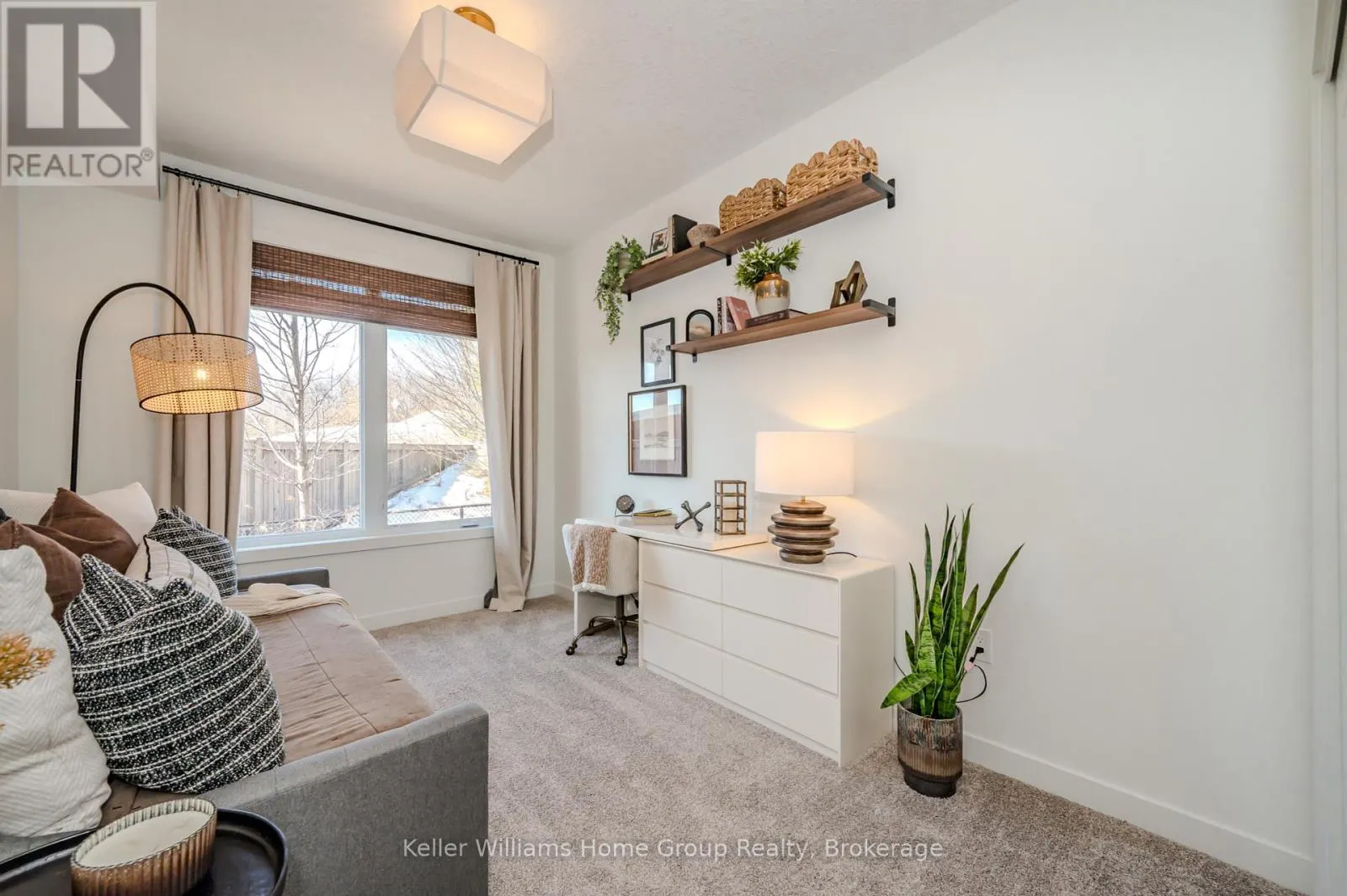 98 - 824 WOOLWICH STREET, #98