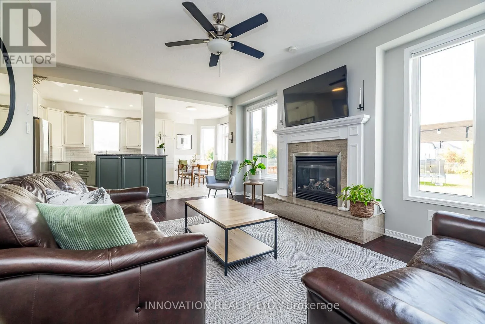 44 WHITE TAIL DRIVE