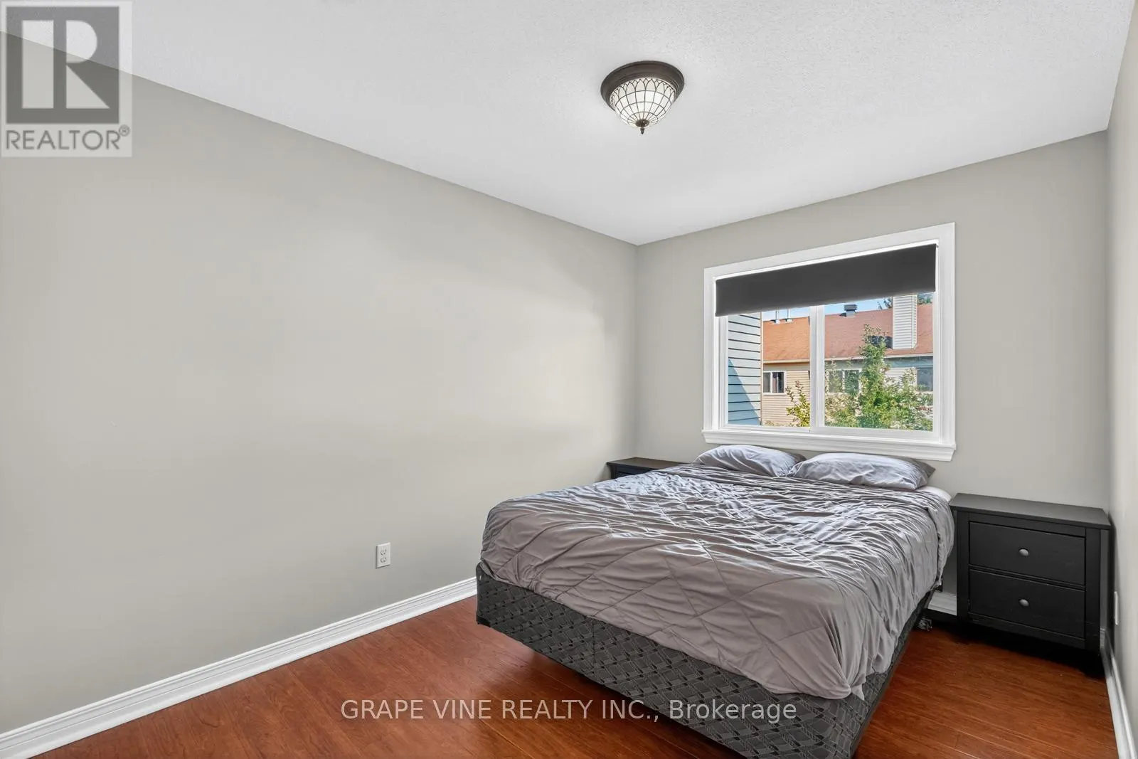 204 HUNTERSWOOD CRESCENT