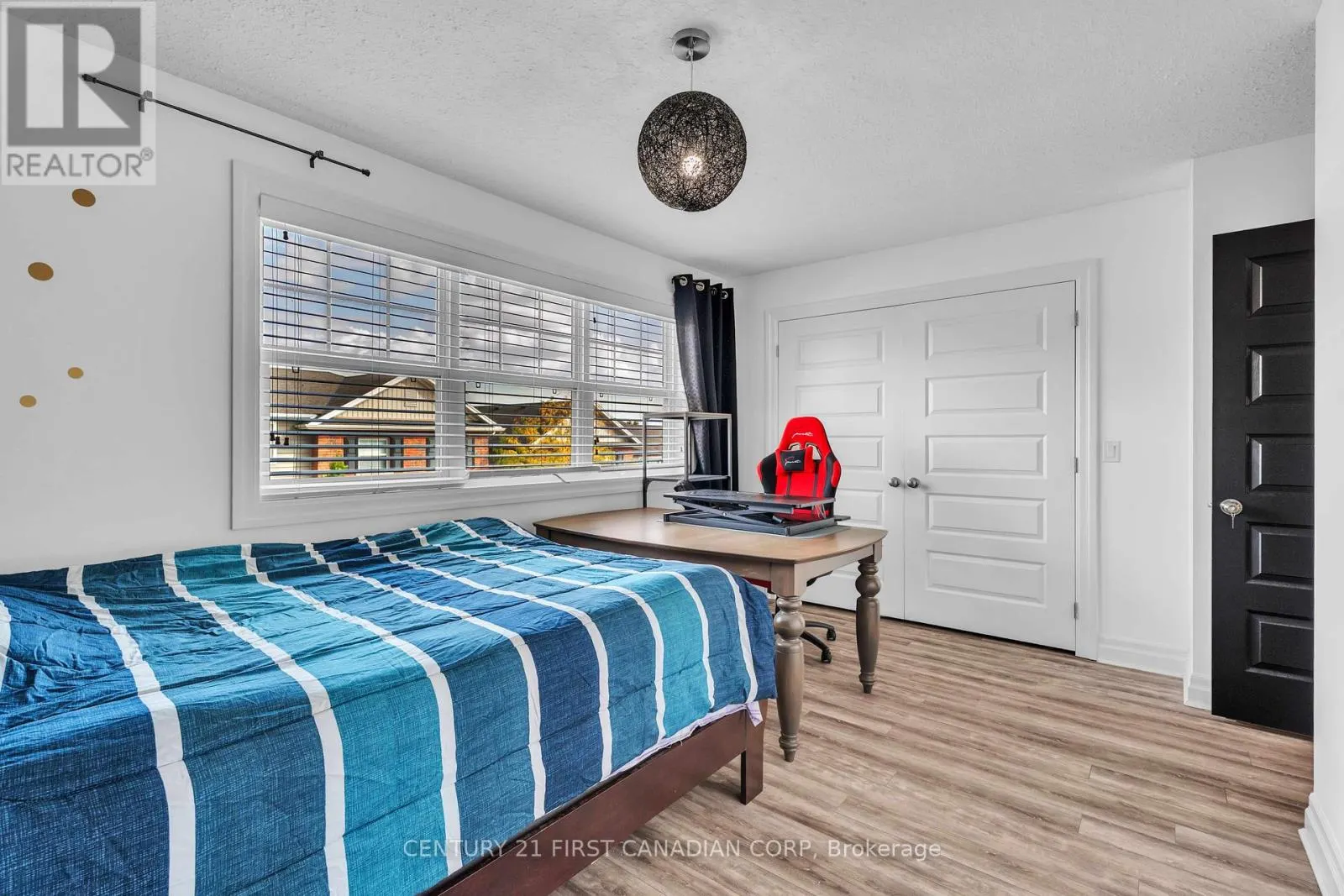 8 - 1850 BEAVERBROOK AVENUE, #8