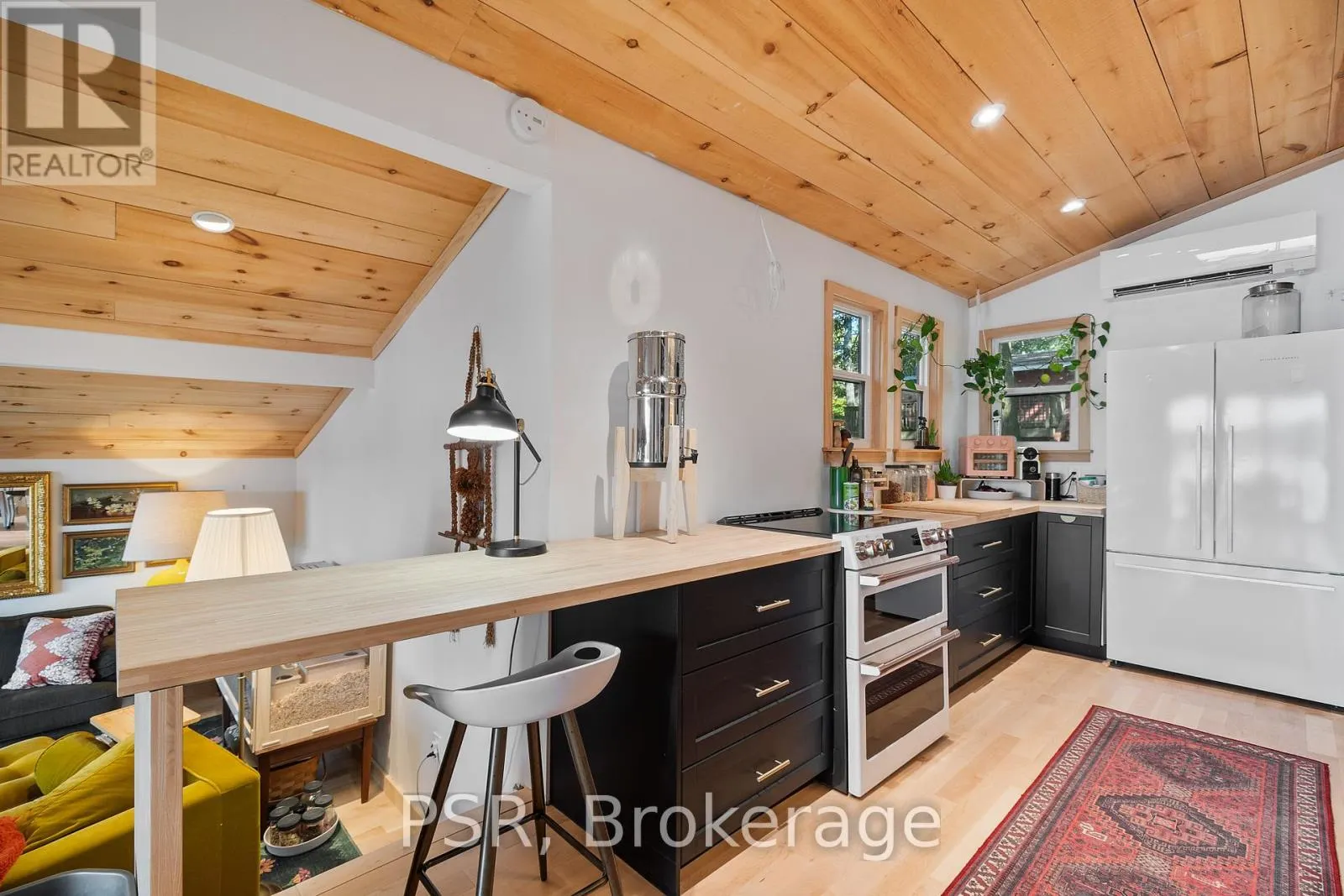 1173 TRAFALGAR BAY ROAD