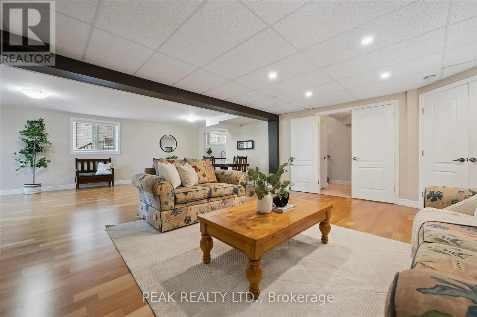 308 TOWNSEND DRIVE