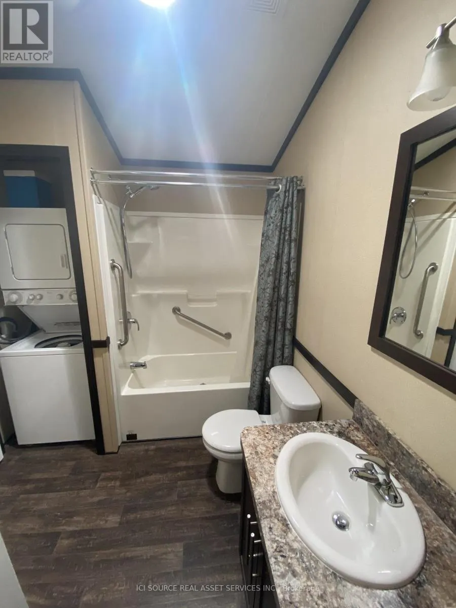 SMR114 - 1082 SHAMROCK MARINA ROAD