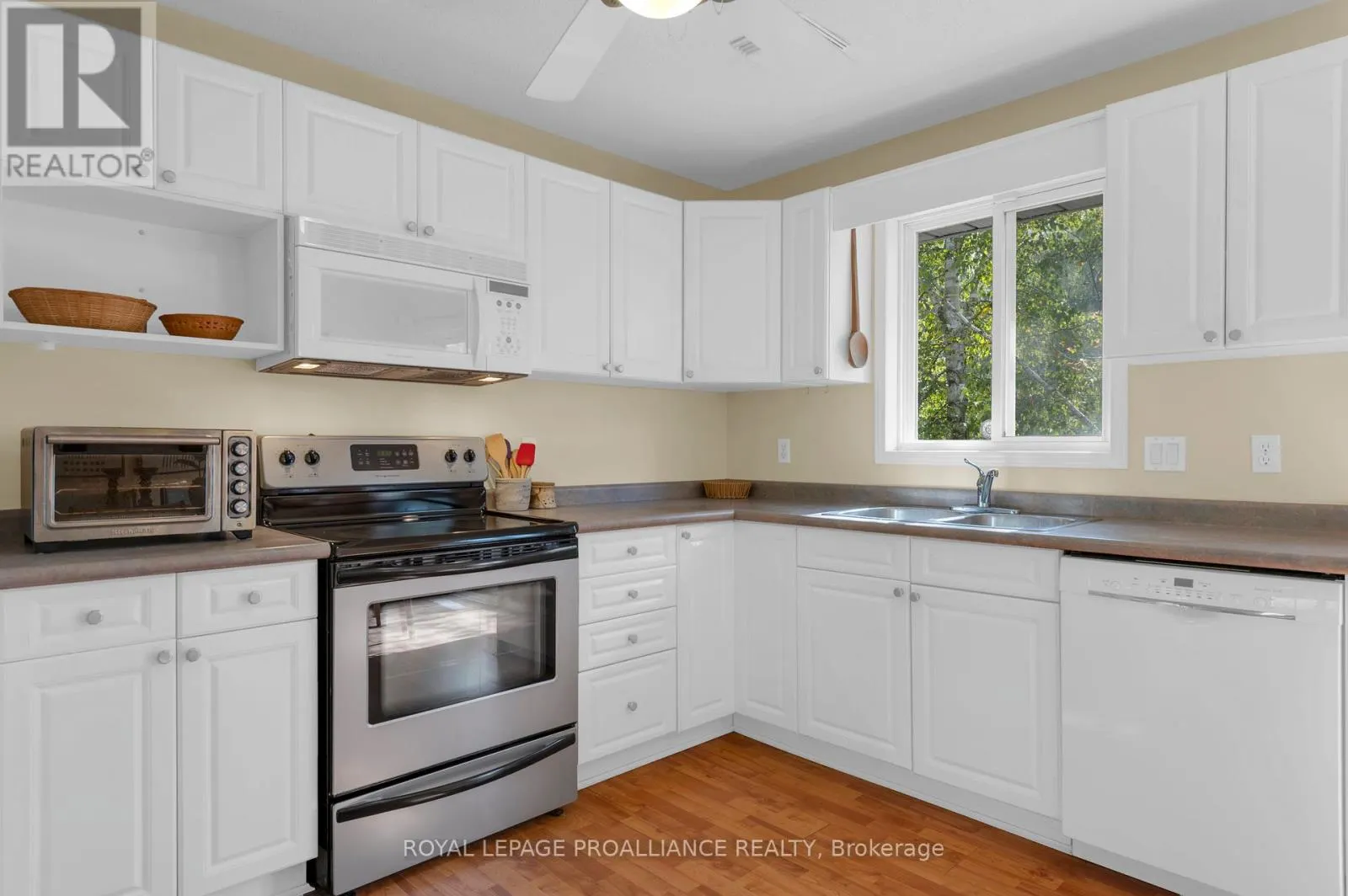 21289 LOYALIST PARKWAY