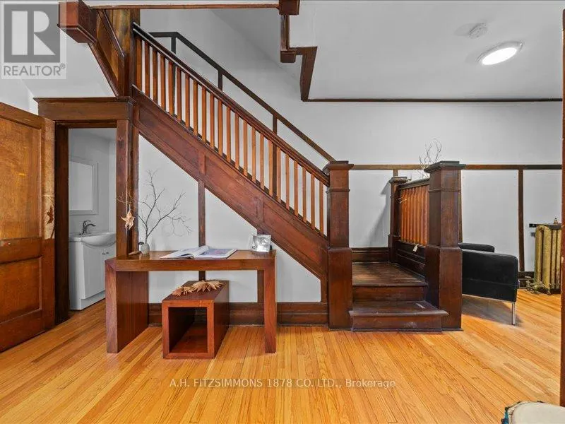 18-20 WOODLAWN AVENUE