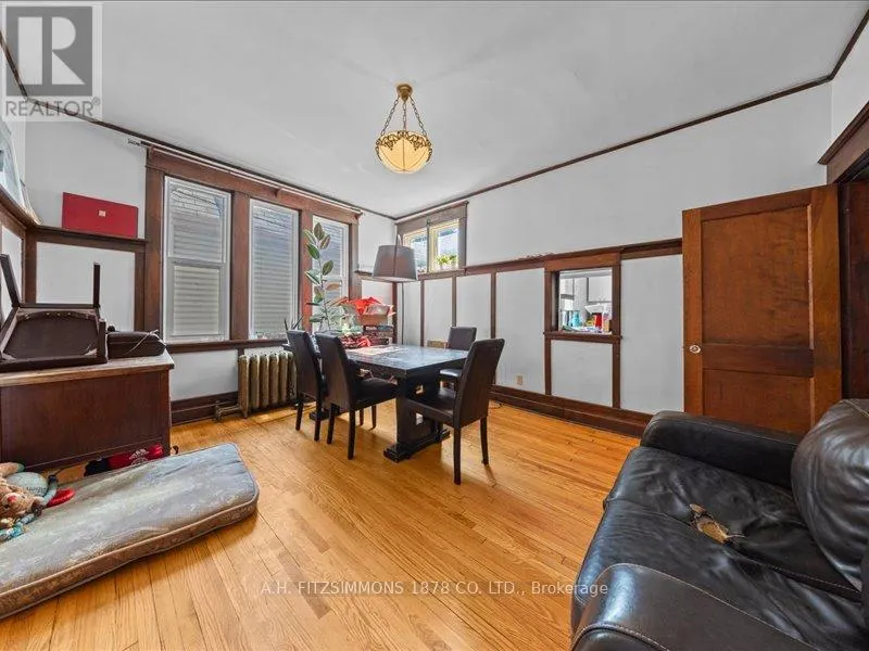 18-20 WOODLAWN AVENUE