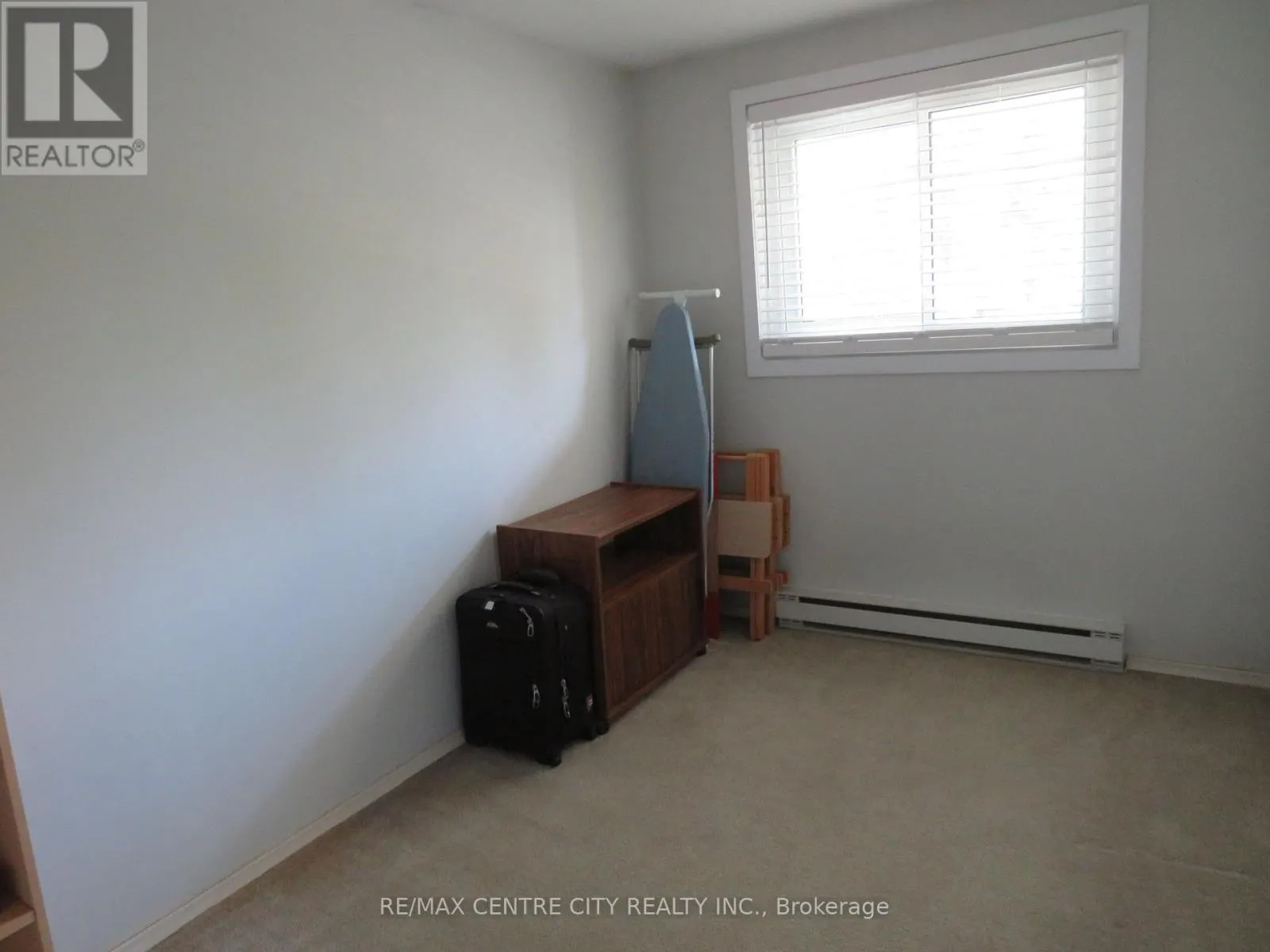 54 - 166 SOUTHDALE RD ROAD W, #54
