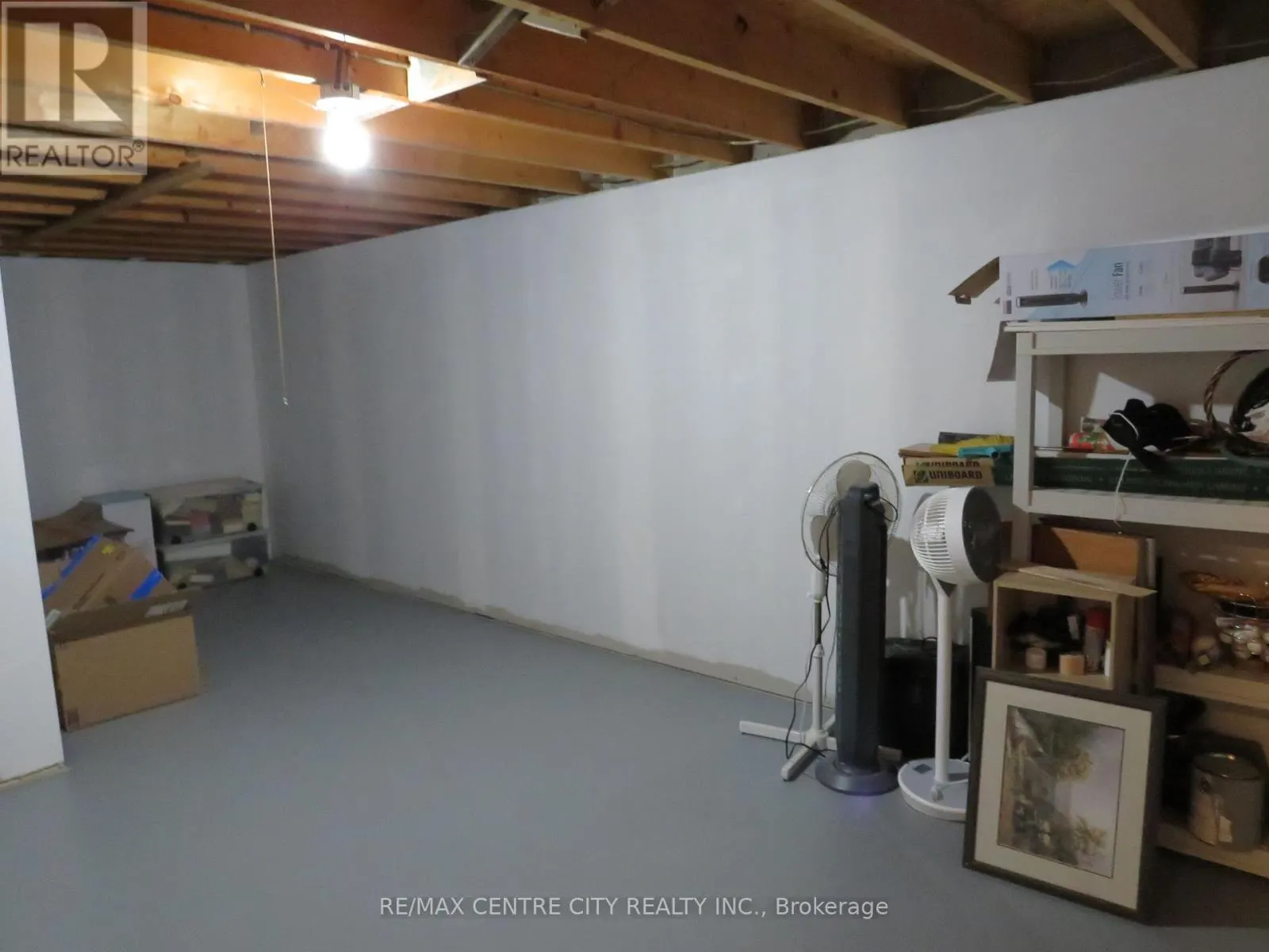 54 - 166 SOUTHDALE RD ROAD W, #54