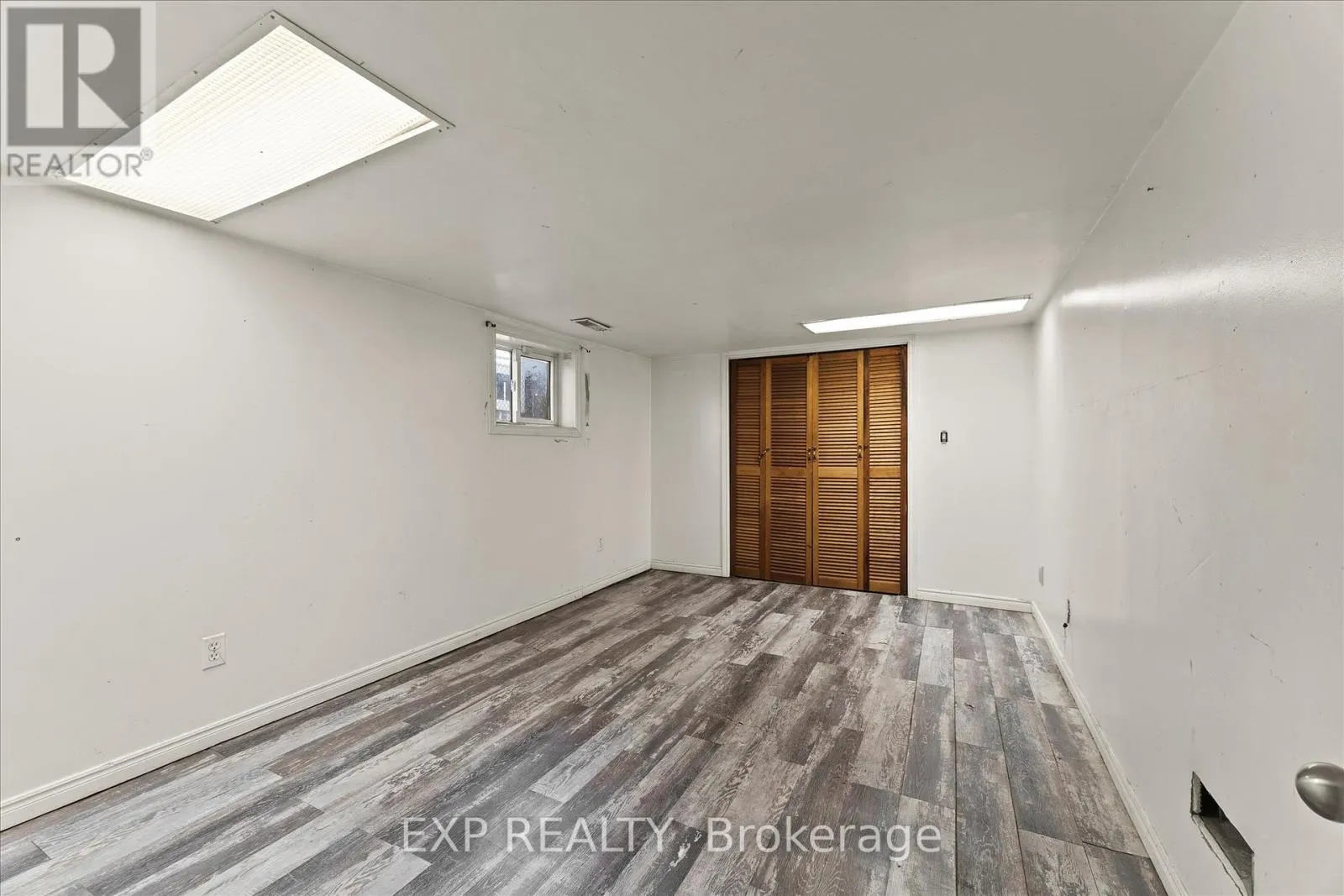 1427 BRUCE AVENUE