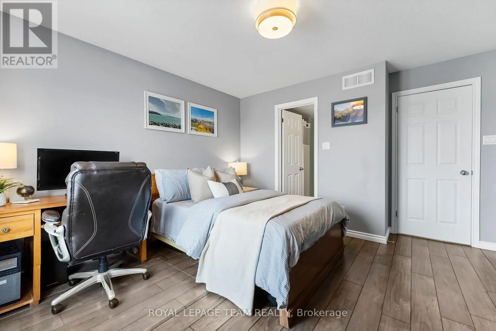 368 CROWNRIDGE DRIVE