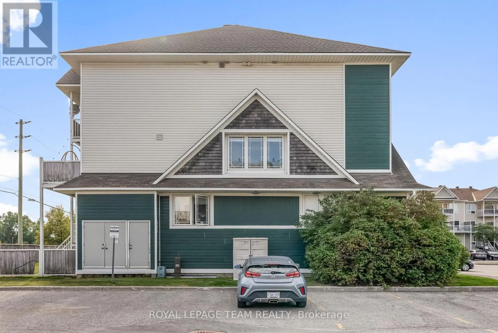 368 CROWNRIDGE DRIVE