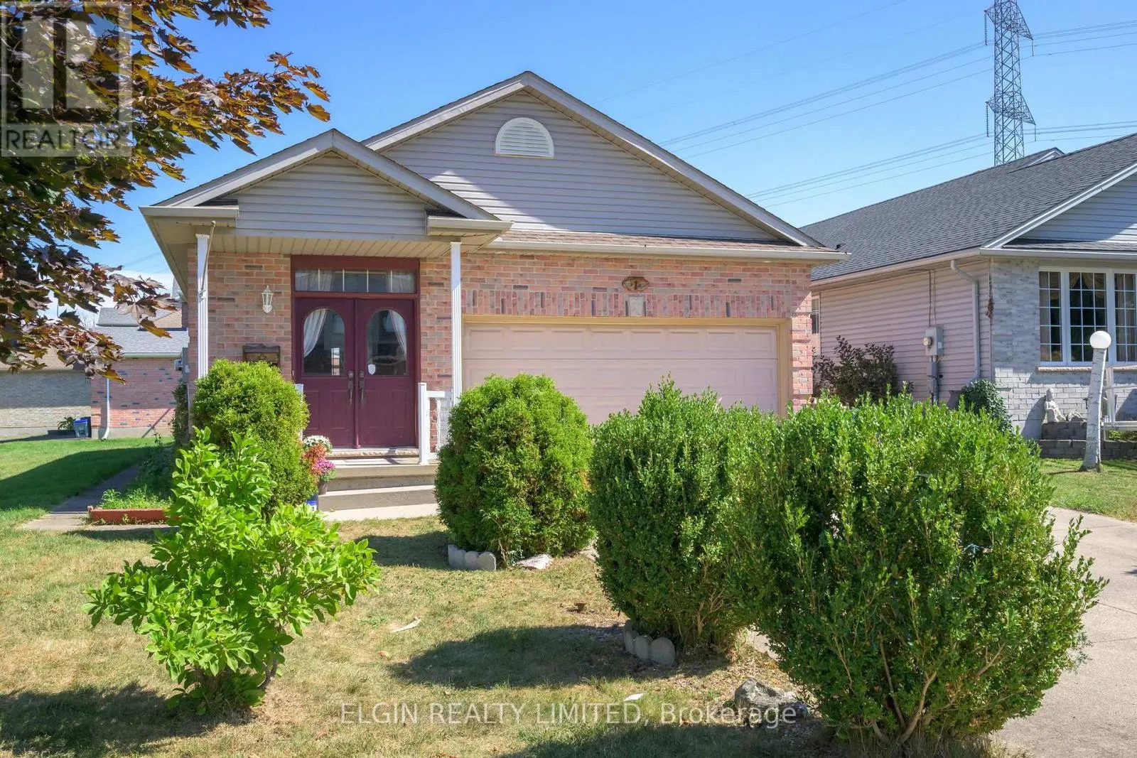 1 MAGNOLIA COURT