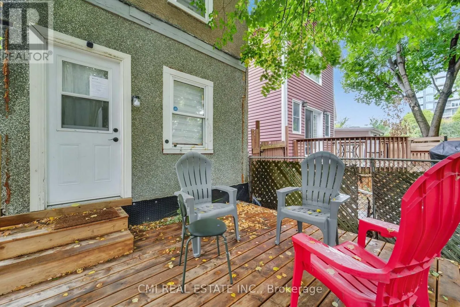 95 ADELINE STREET