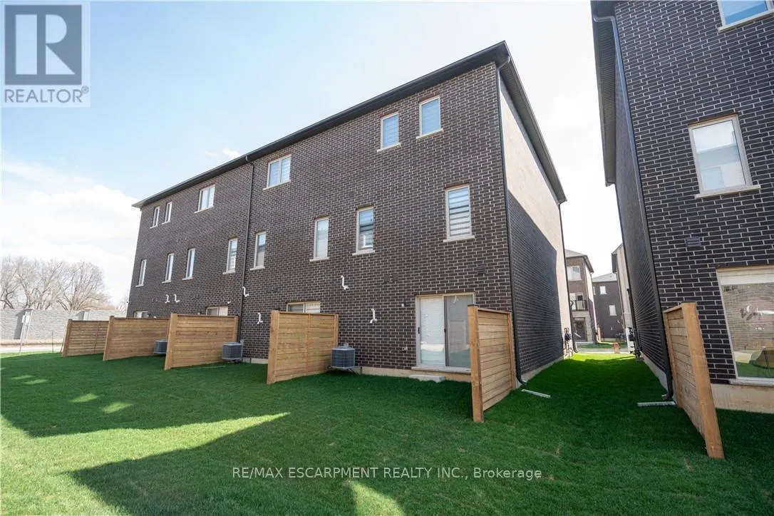 15 RASPBERRY LANE