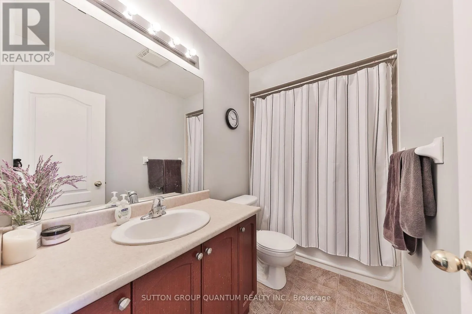 65 WESTHAMPTON WAY