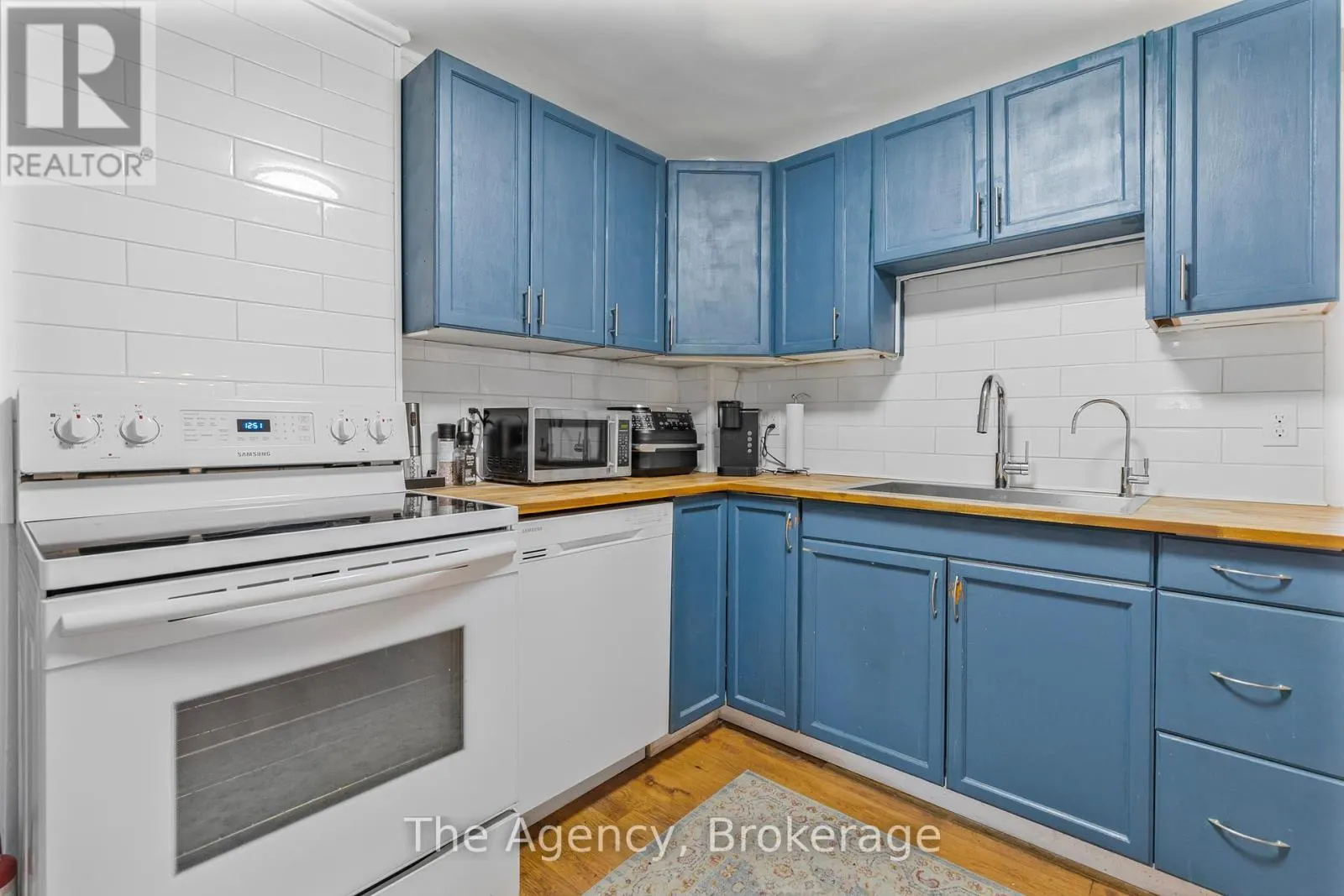 1 MAREVE AVENUE
