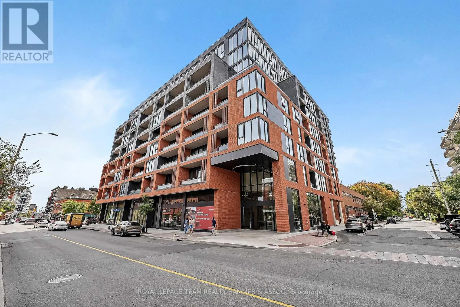 707 - 10 JAMES STREET