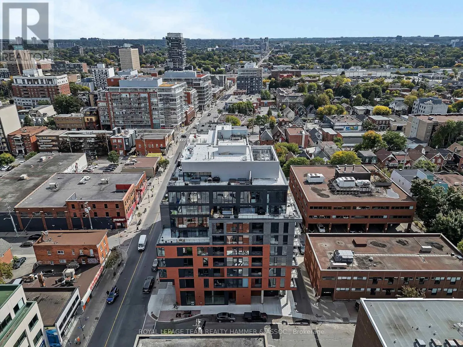 707 - 10 JAMES STREET