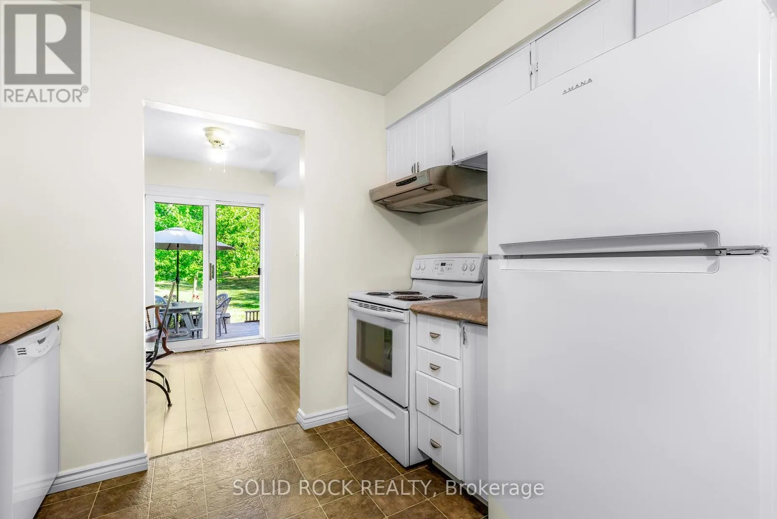 29 WINDFIELD CRESCENT