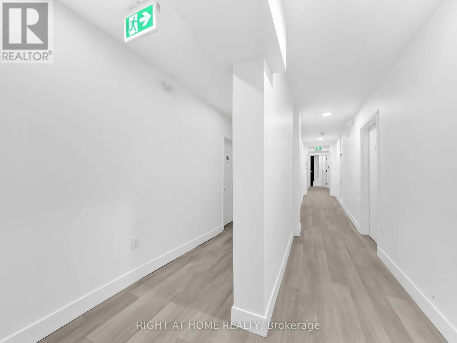 102 - 1804 DROUILLARD ROAD