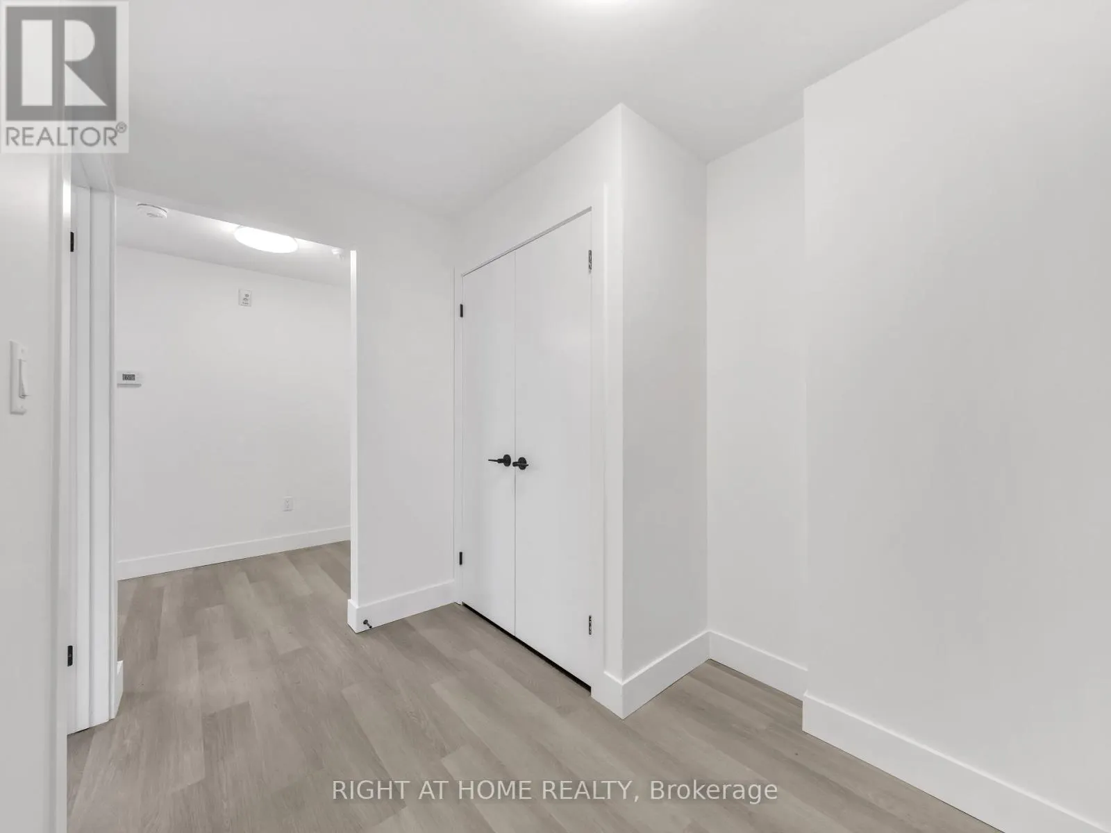 102 - 1804 DROUILLARD ROAD