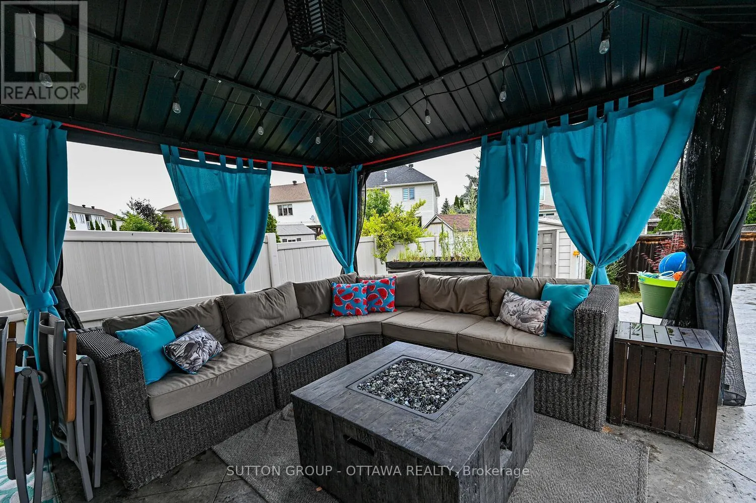 329 WEST RIDGE DRIVE