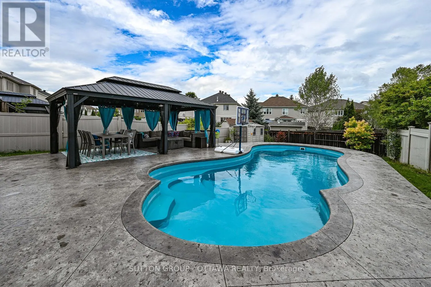 329 WEST RIDGE DRIVE