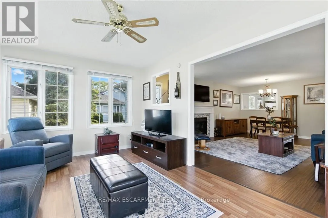 360 SILVERBIRCH BOULEVARD