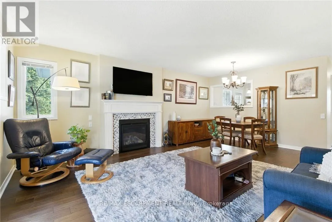 360 SILVERBIRCH BOULEVARD