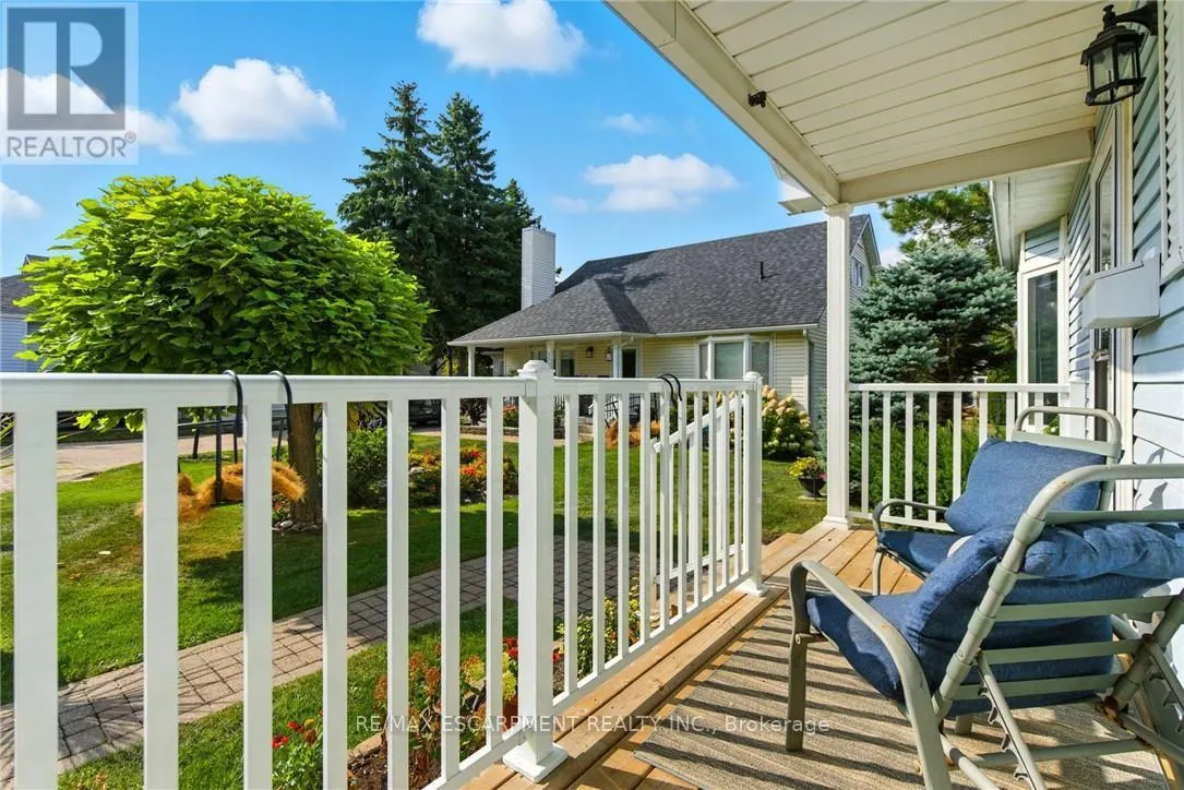 360 SILVERBIRCH BOULEVARD