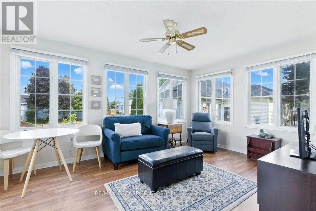 360 SILVERBIRCH BOULEVARD