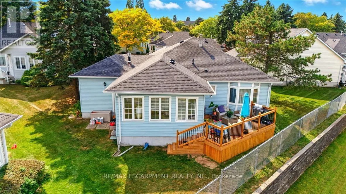 360 SILVERBIRCH BOULEVARD