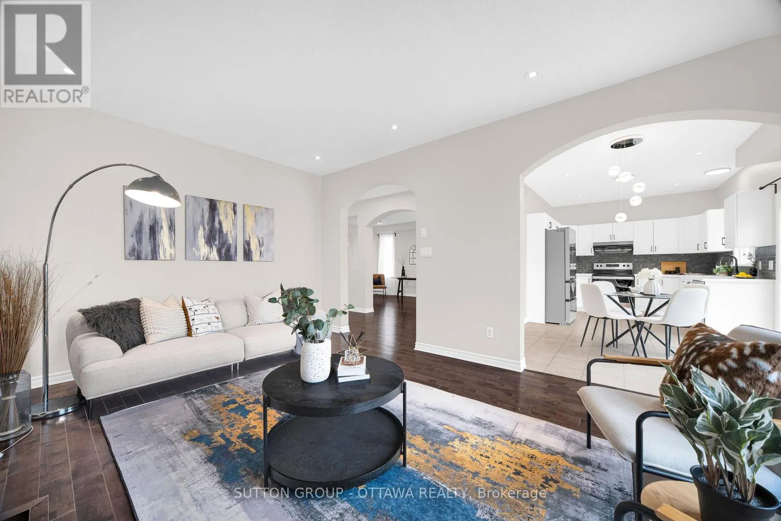 151 WINDANCE CRESCENT