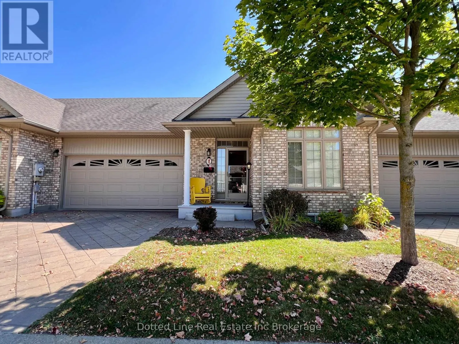 11 - 500 LAKEVIEW DRIVE, #11