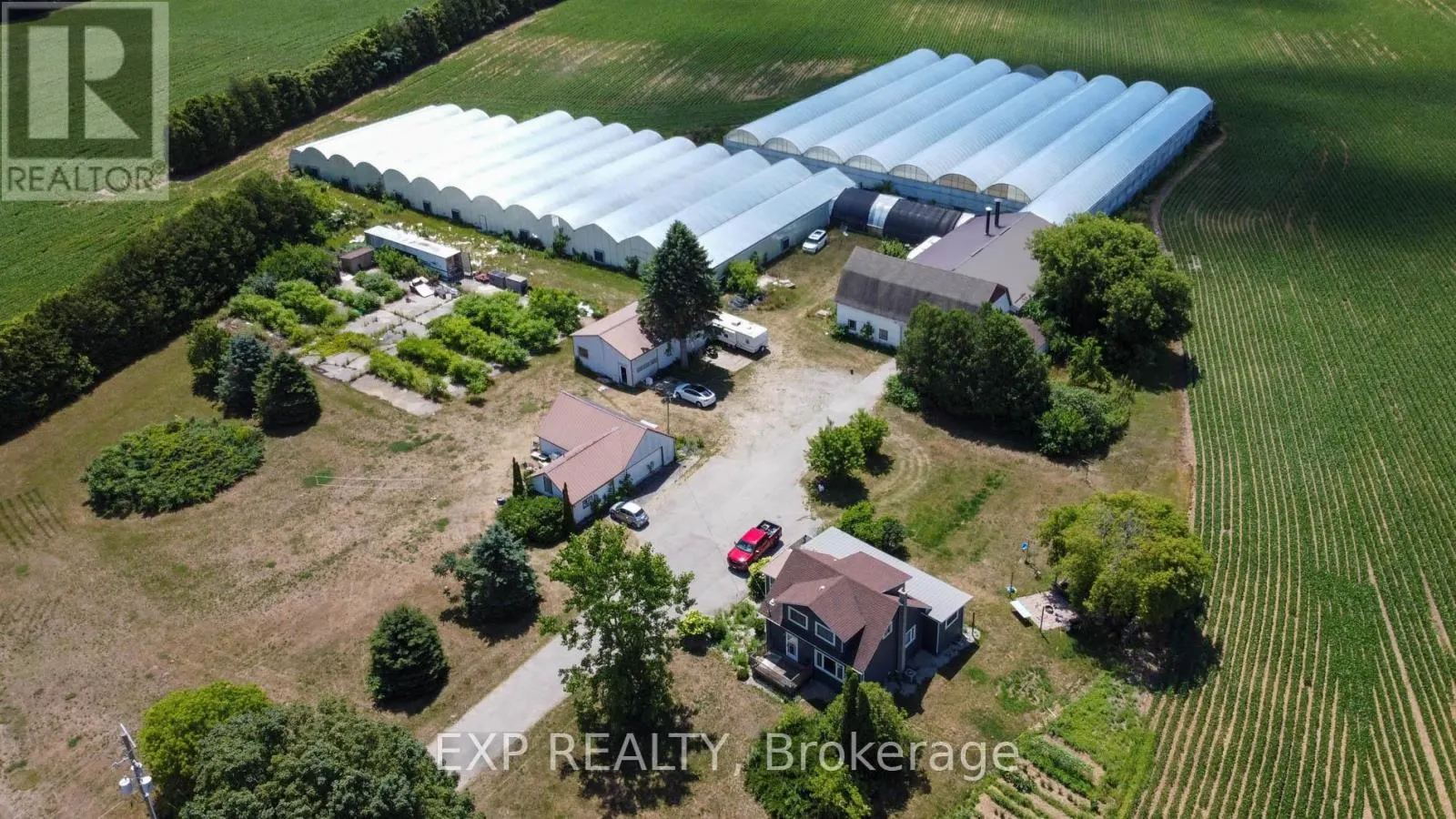 926 FAIRGROUND ROAD
