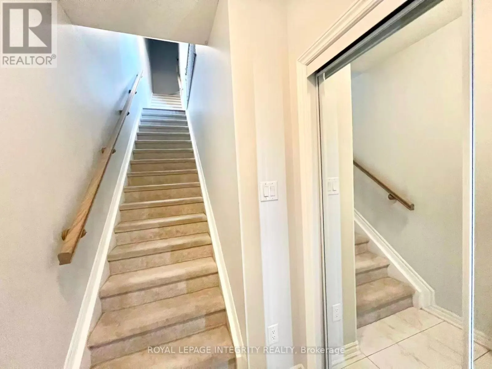 717 ROUNCEY ROAD