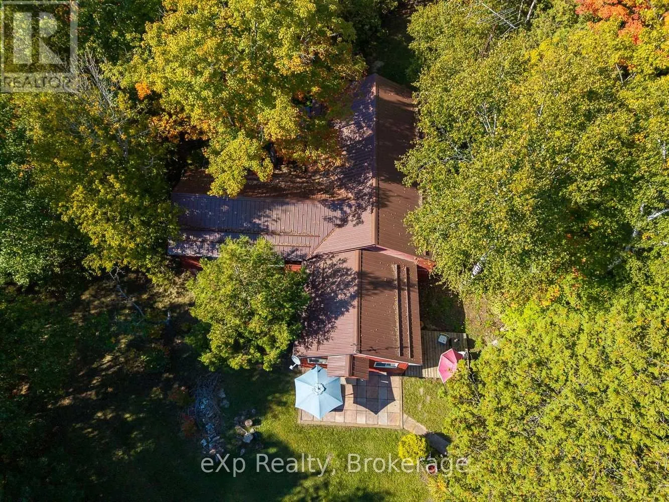 32 MCKELLAR LAKE ROAD