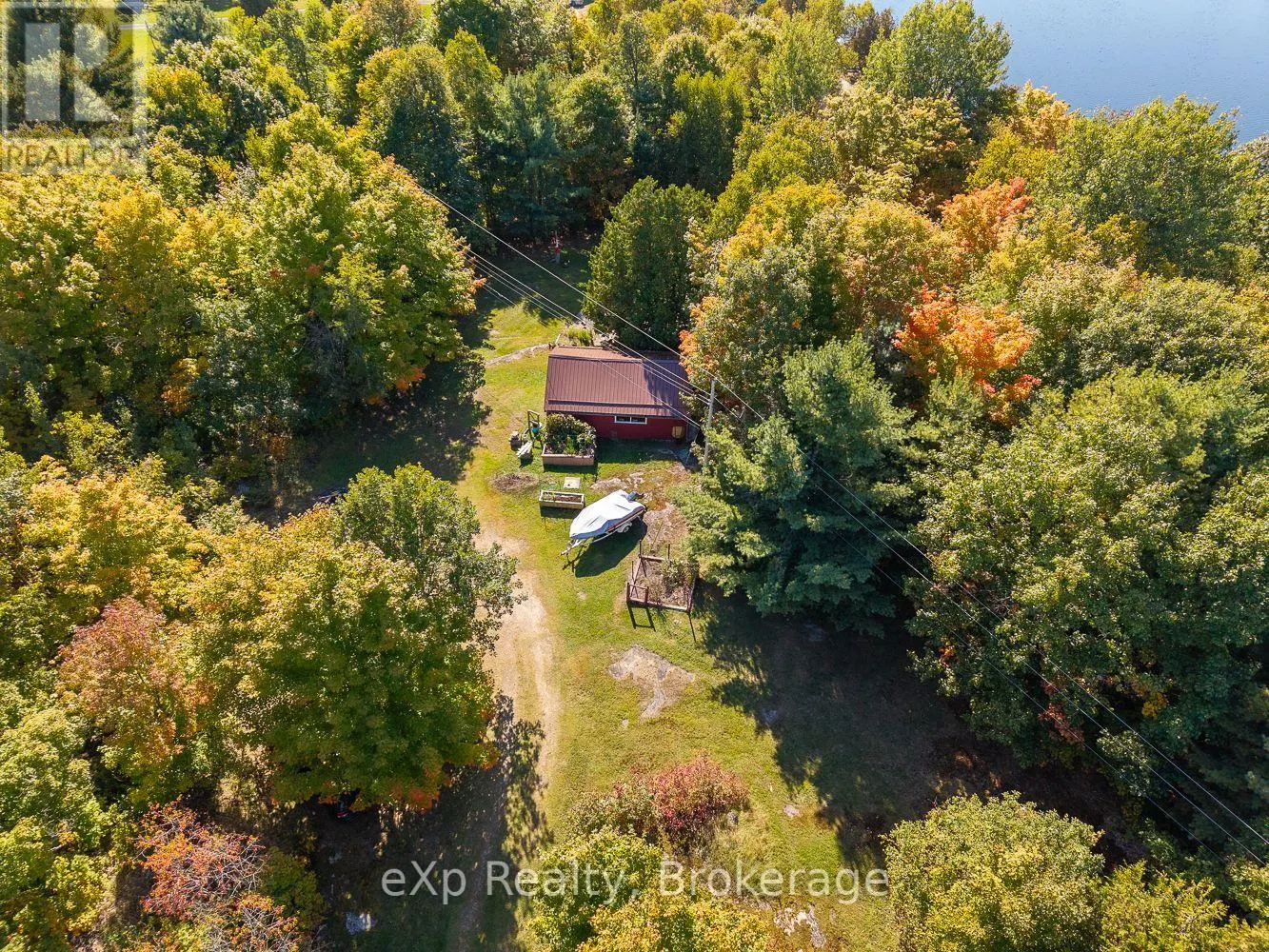 32 MCKELLAR LAKE ROAD