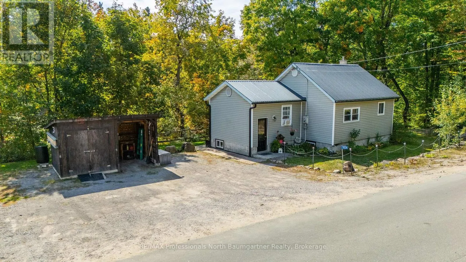 1834 SCOTCH LINE ROAD W