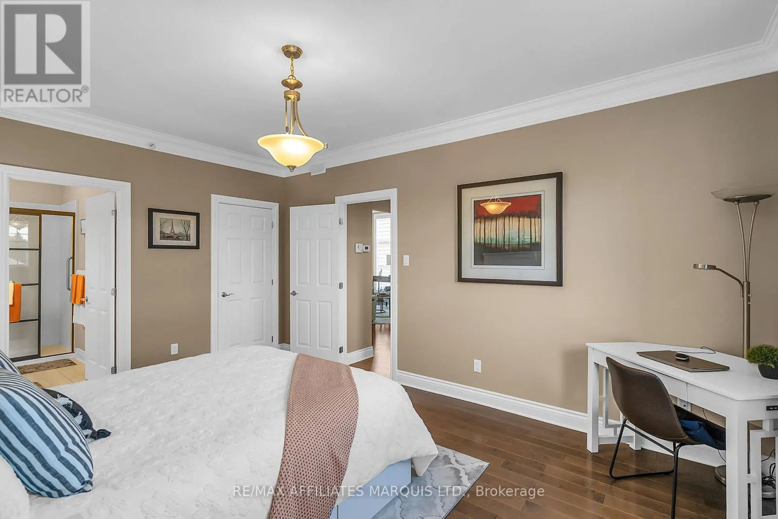 403 - 321 WATER STREET W