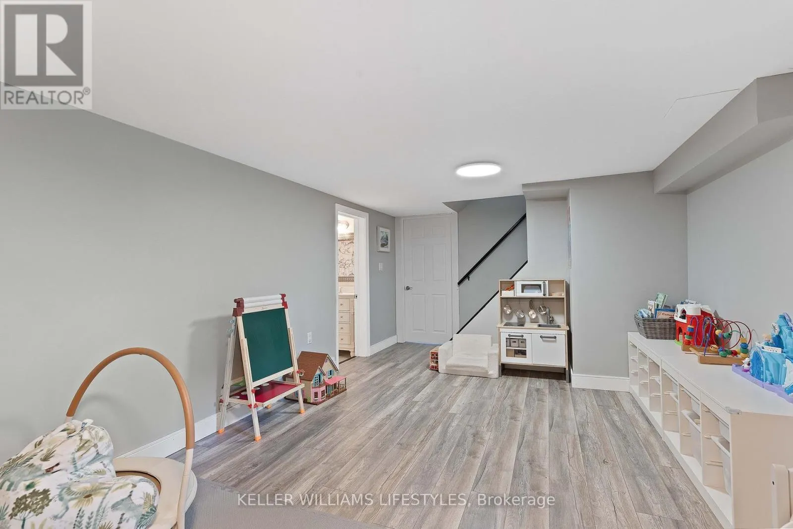 205 GLADMAN AVENUE