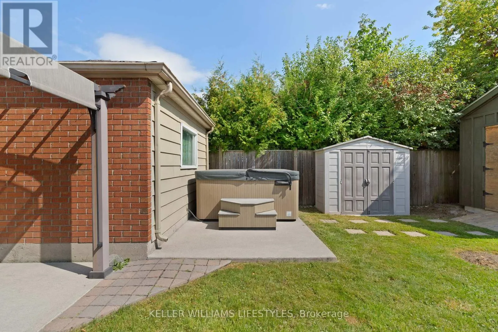 205 GLADMAN AVENUE