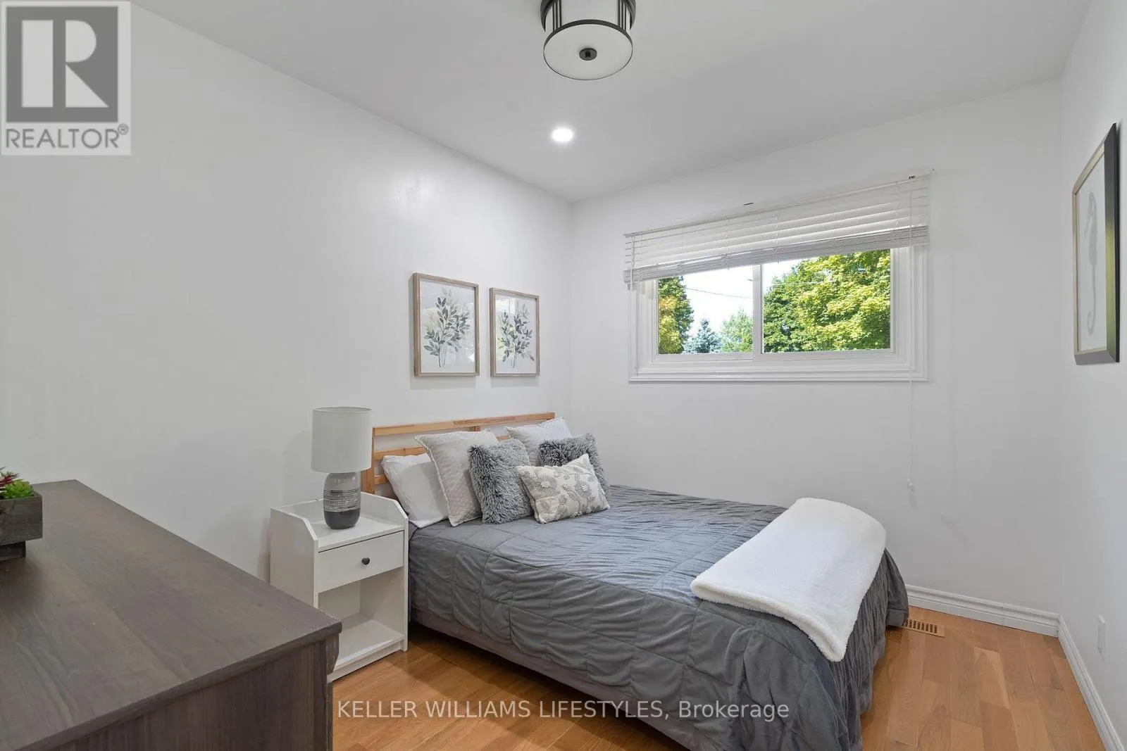 205 GLADMAN AVENUE