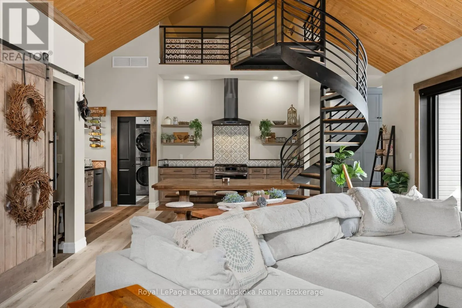 679 BOULDER ROAD