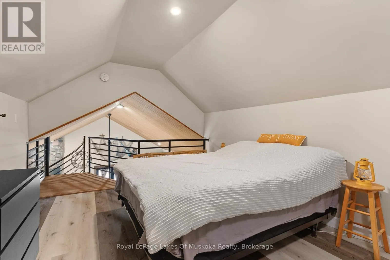 679 BOULDER ROAD
