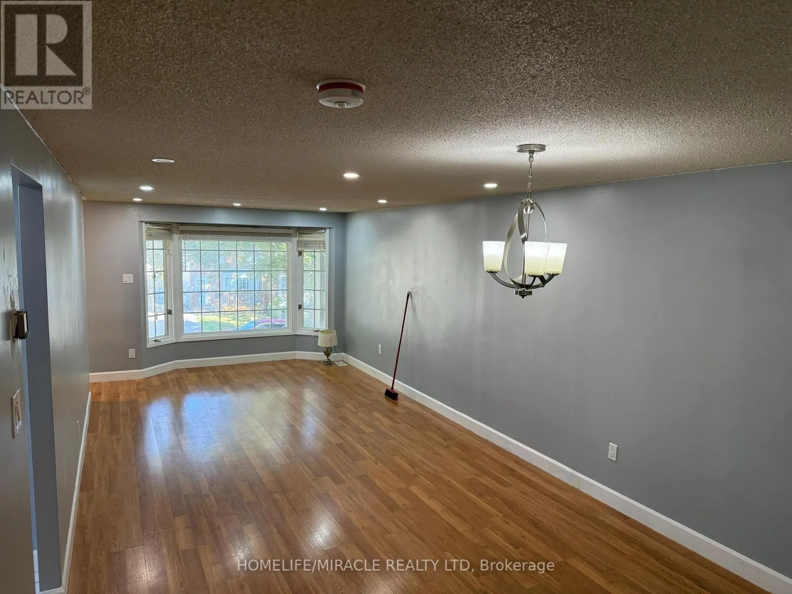 85 NORTHVIEW HEIGHTS DRIVE