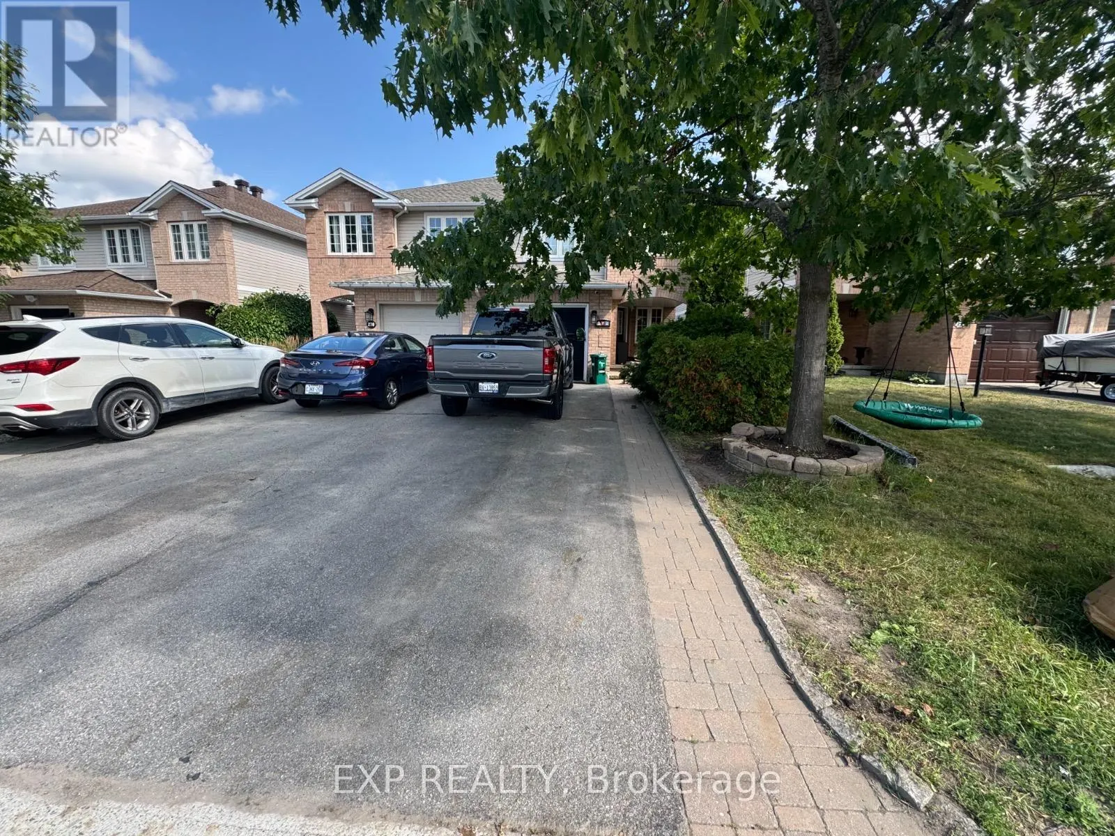 272 CLARIDGE DRIVE
