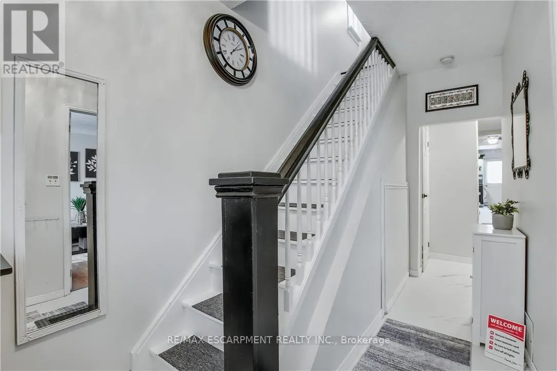 51 EAST 22ND STREET
